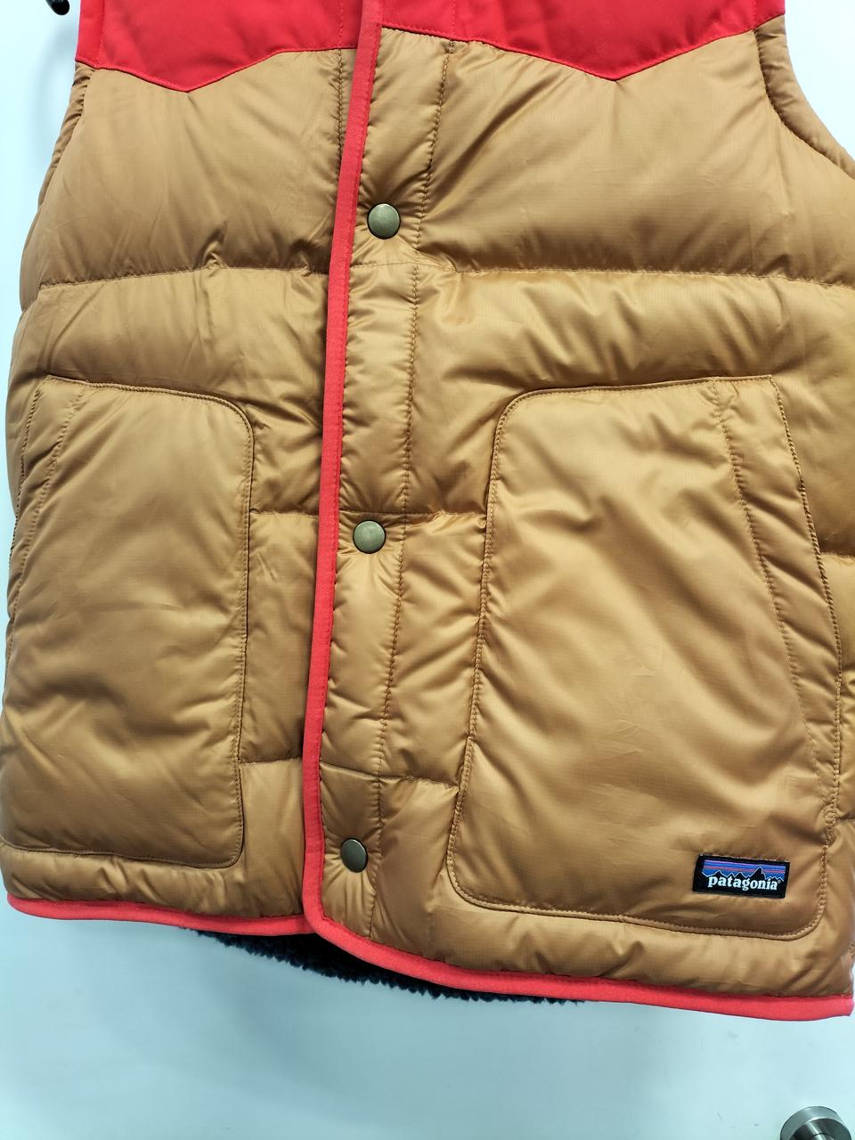 パタゴニア(PATAGONIA)|リバーシブルダウンベスト|【ハードオフ公式