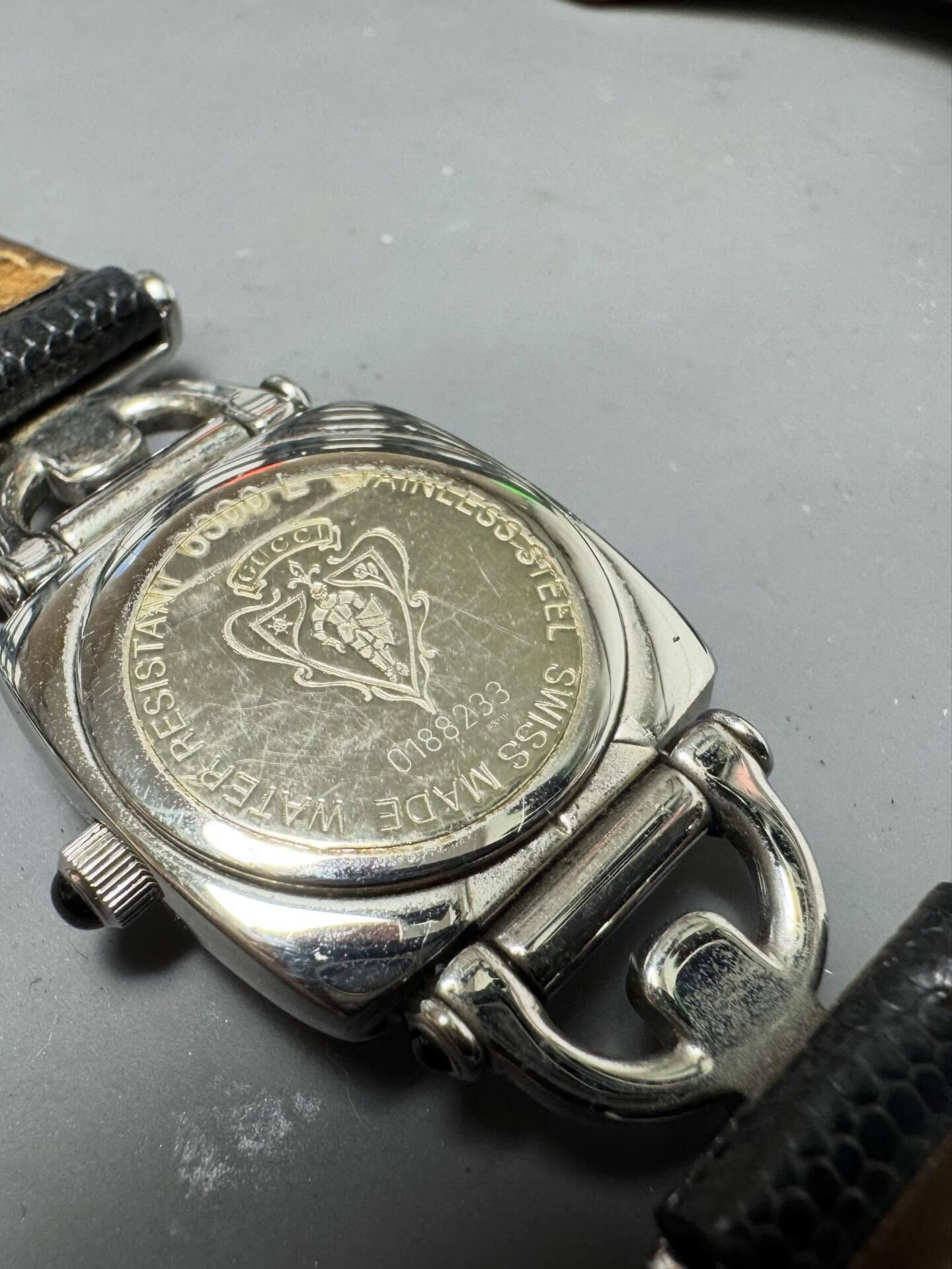 町田 | 時計電池交換 】 販促と電池交換 【 Gucci | ブログ | 東京都