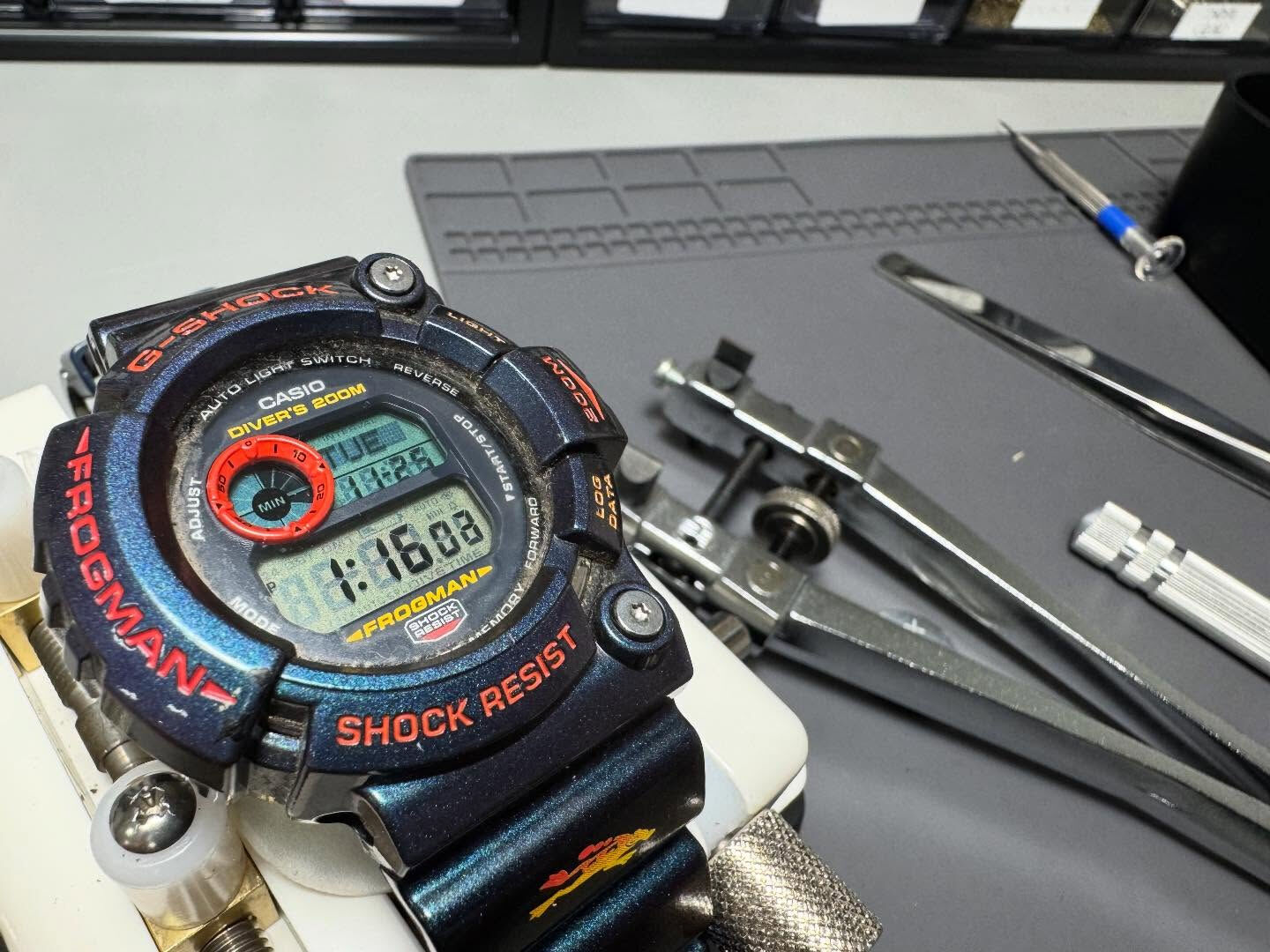 町田 | 合鍵 】 G-SHOCKの電池交換 【 G-SH | ブログ | 東京都町田の靴