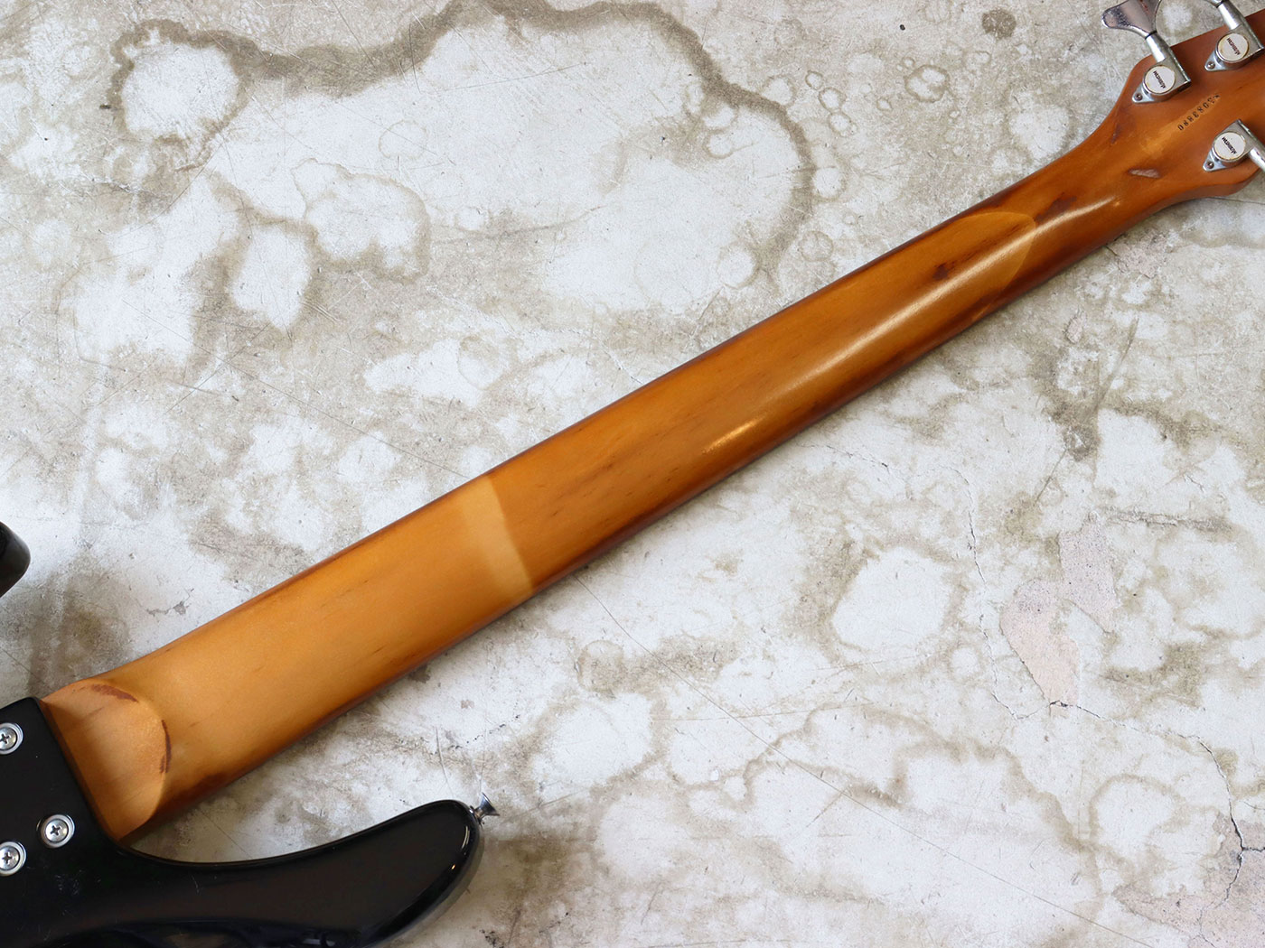 中古】Washburn BANTAM XB-600 6弦ベース アクティブ仕様 ブラック