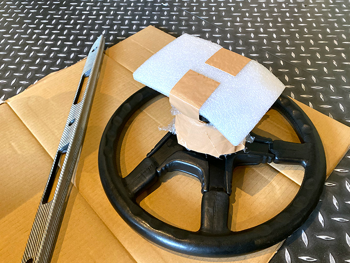 ロリンザーステアリング メルセデス用ボス付き | パーツの杜