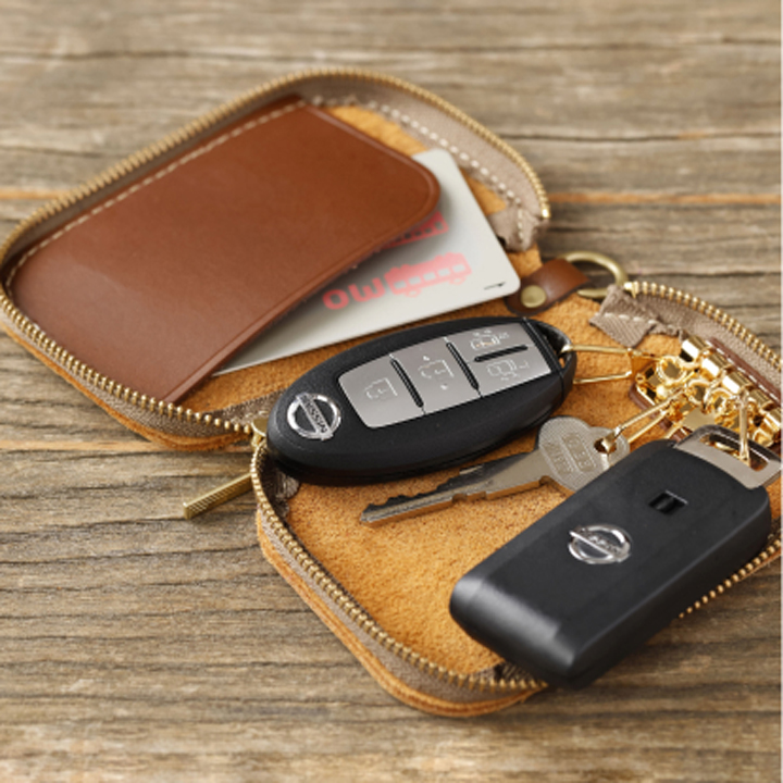 車のスマートキーを2個収納できるスマートキーケース - PARLEY TOKYO