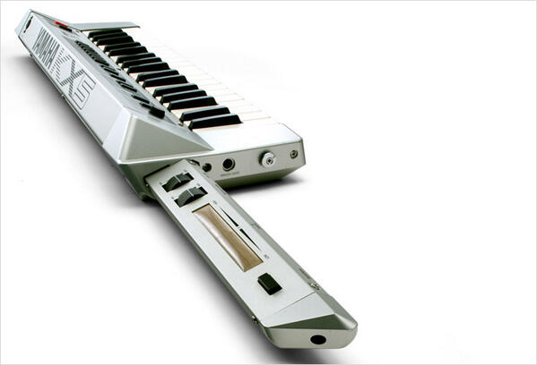 新しいショルダーキーボード作ってください！笑 RT @Oka_P1: 浅倉大介