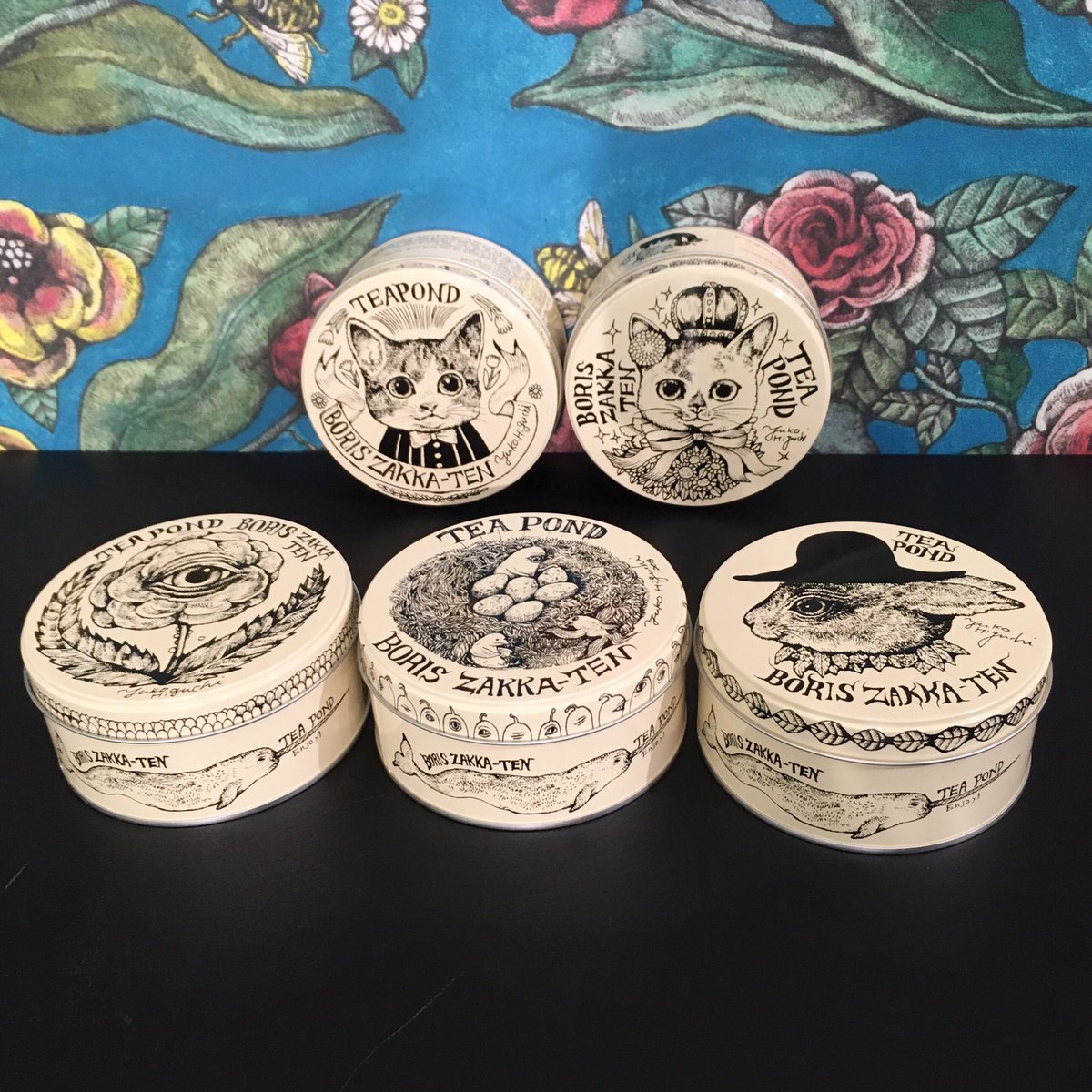 ▶︎実店舗▶︎入荷のお知らせ▶︎紅茶缶が少量ですが、全柄揃いました