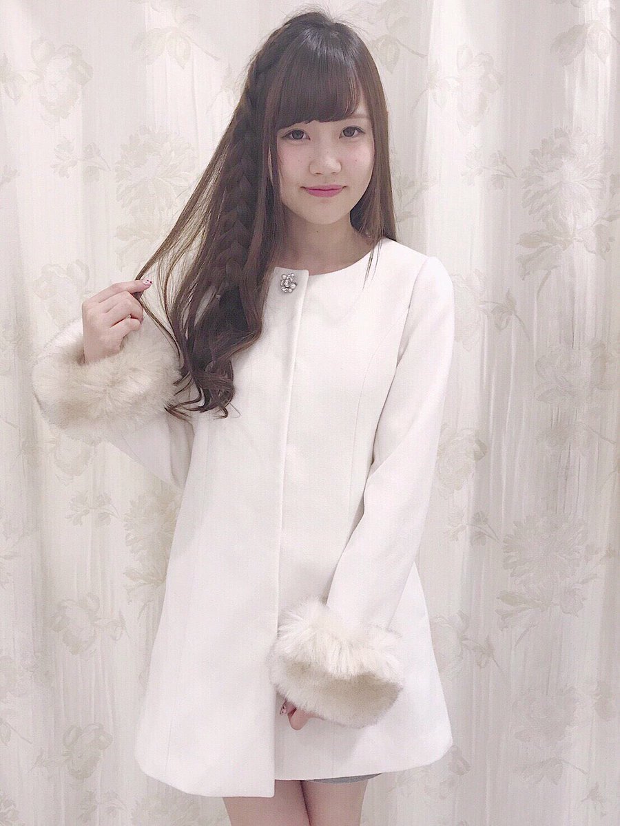 evelyn 2017A/W🌹 ◯ノーカラーコート ¥13.000+tax ⭐︎OW 《オフ