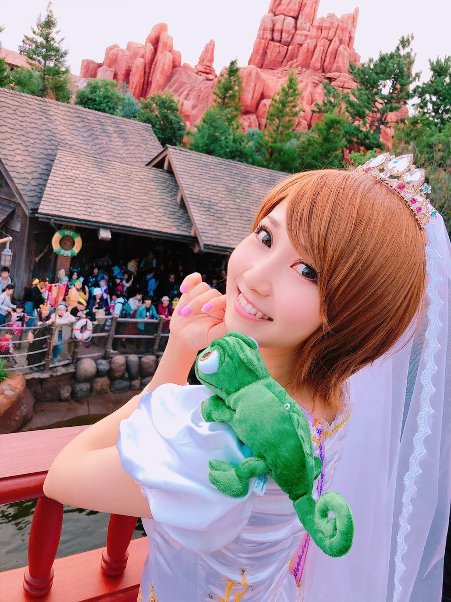 今年の #Dハロ 1日目は、ラプンツェルのウェディング👸🏰まさかの