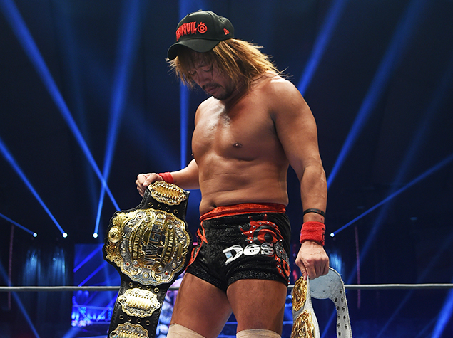 二冠達成の新王者！ マイクパフォーマンス時のキャップはコチラから