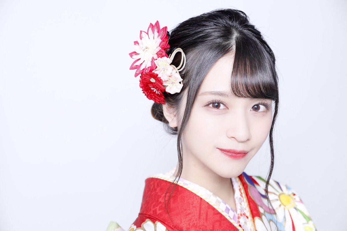 成人の日だ㊗️ 〜綺麗に撮っていただいた振袖のお写真を添えて〜