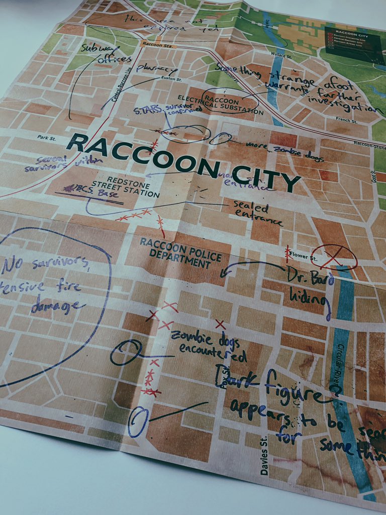 市内のお店情報もたくさん載ってる観光マップを入手したので、今夜は