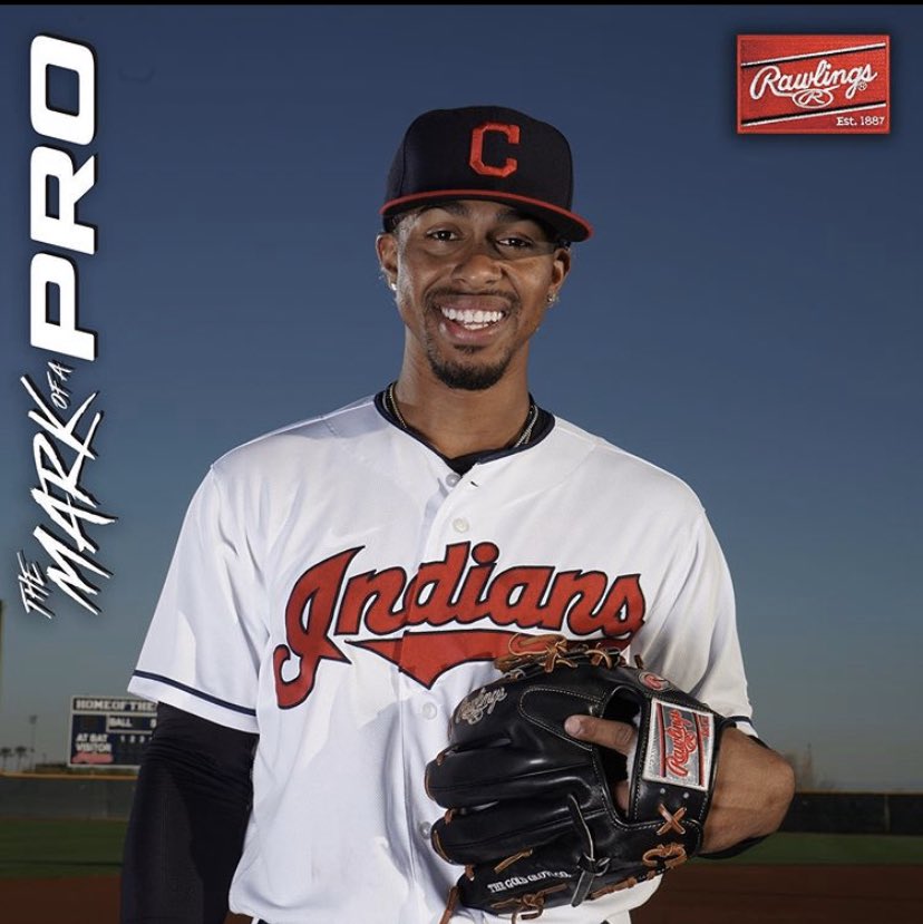 年に2人しか選出されない守備の最大の名誉、プラチナグラブ獲得者しか