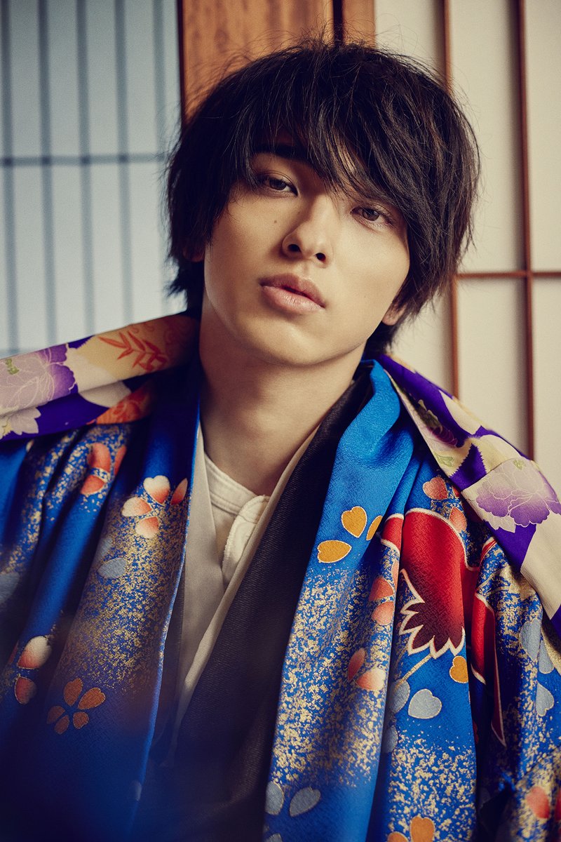 横浜流星、破壊力抜群の特典ビジュアル《3種類》解禁❗男らしさ＆大人