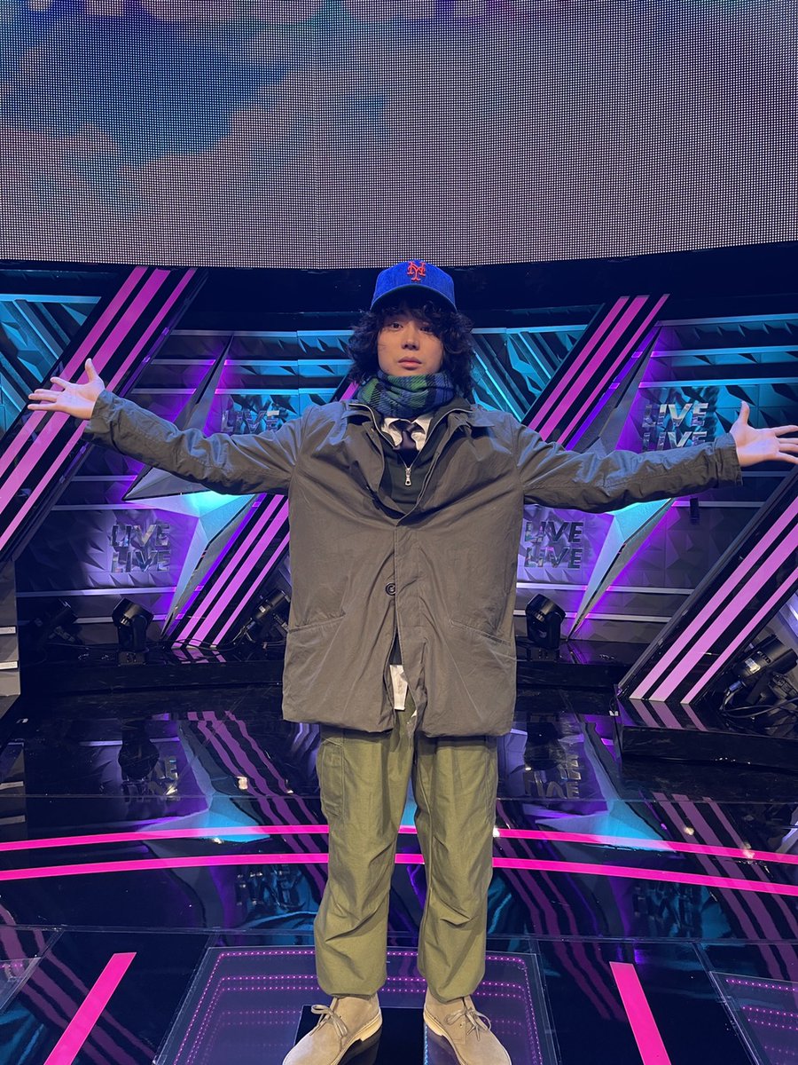 菅田将暉 さん衣装】 ＼🎤11/30 #CDTV／ 只今放送中『CDTVライブライブ