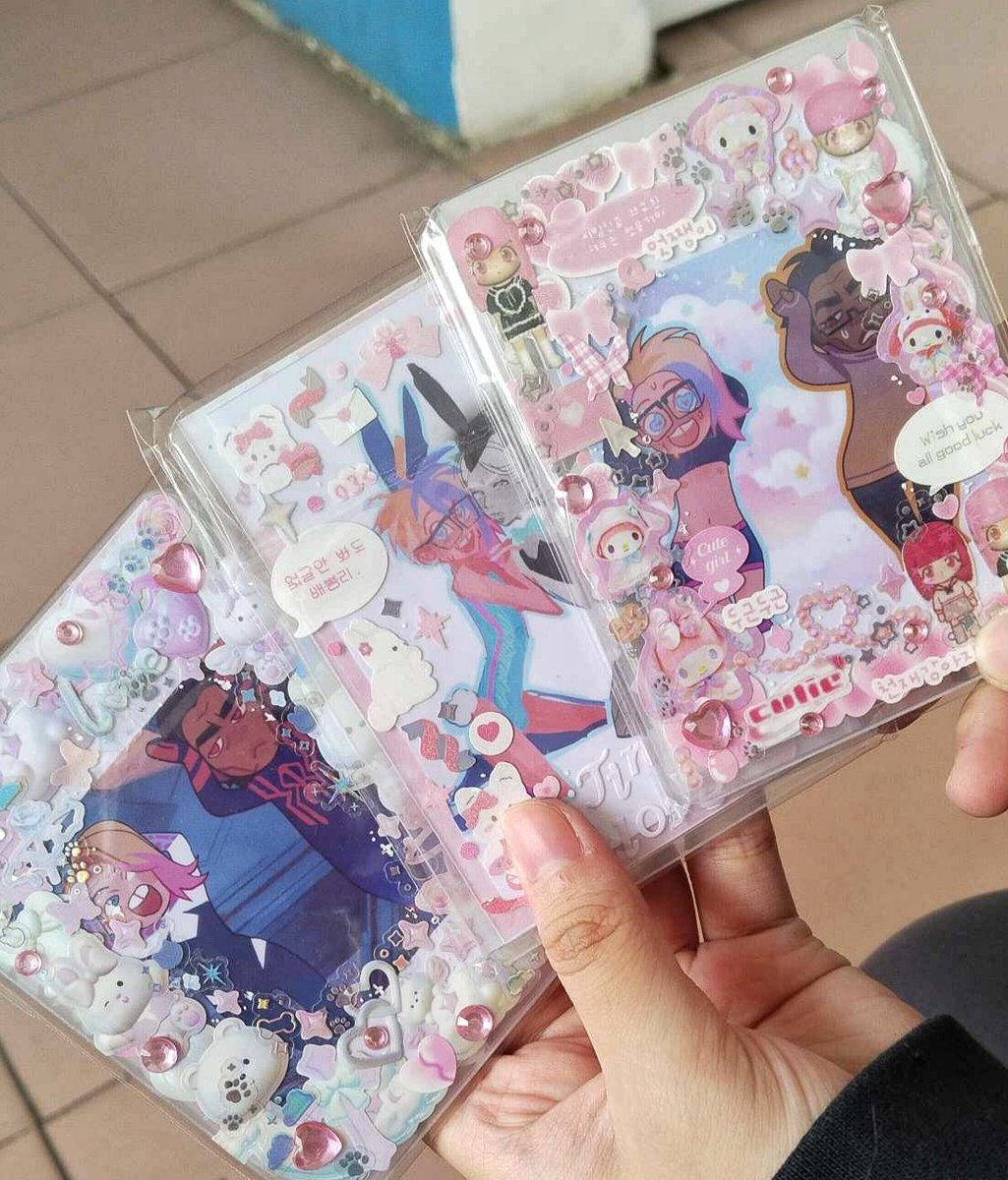 I'm so happy when the picture print so pretty not even wrong color