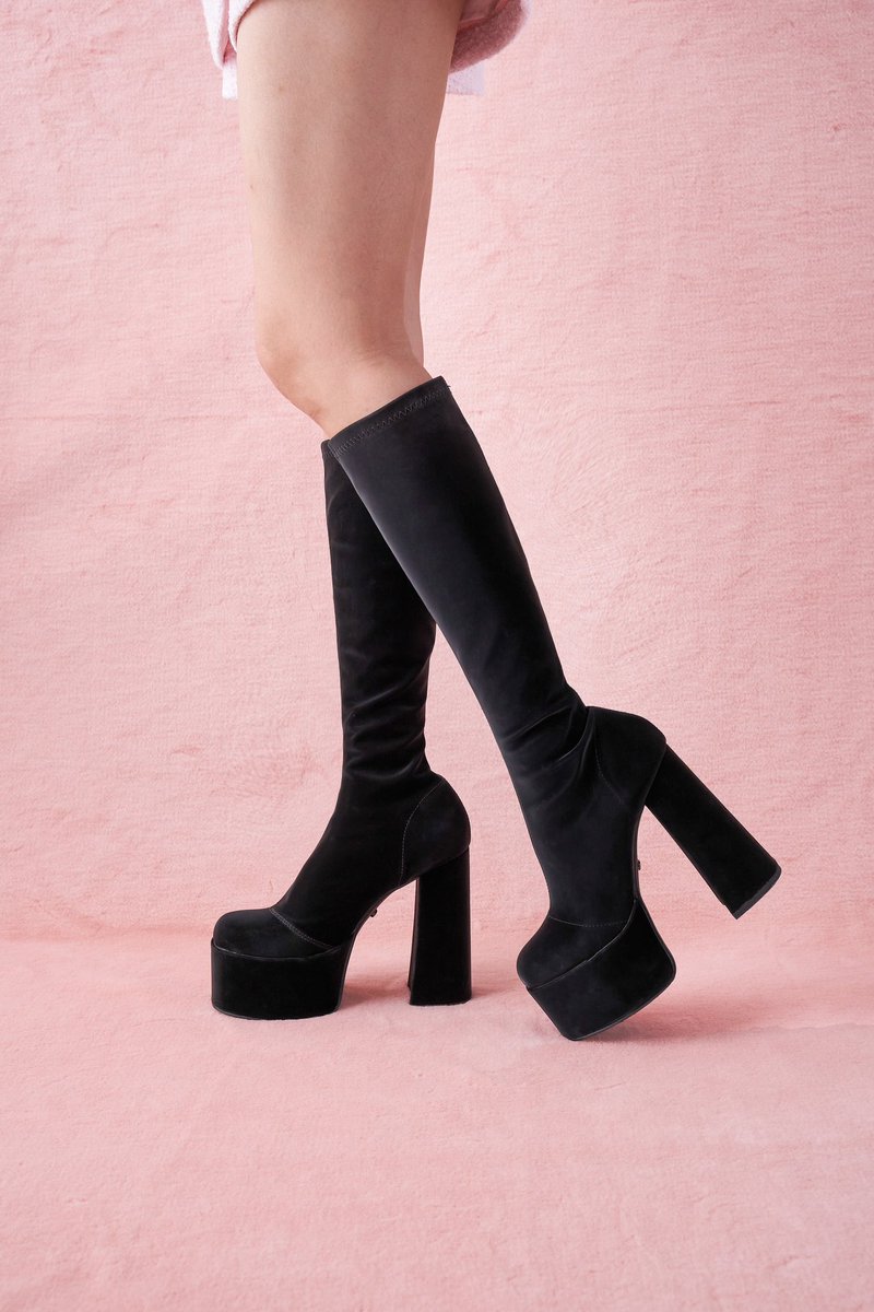 💗ストック買いを狙っている方に朗報です📣💗 一度履いたらこれしか