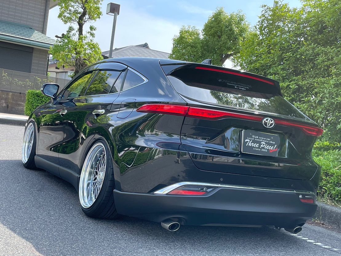 80ハリアーにレオンハルト「バイファル」(FACE2)でのオーダー。 愛知