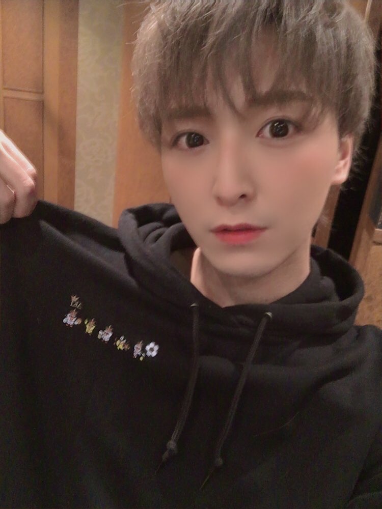 FHlwGOKaQAAIFGq.jpg?format=jpg