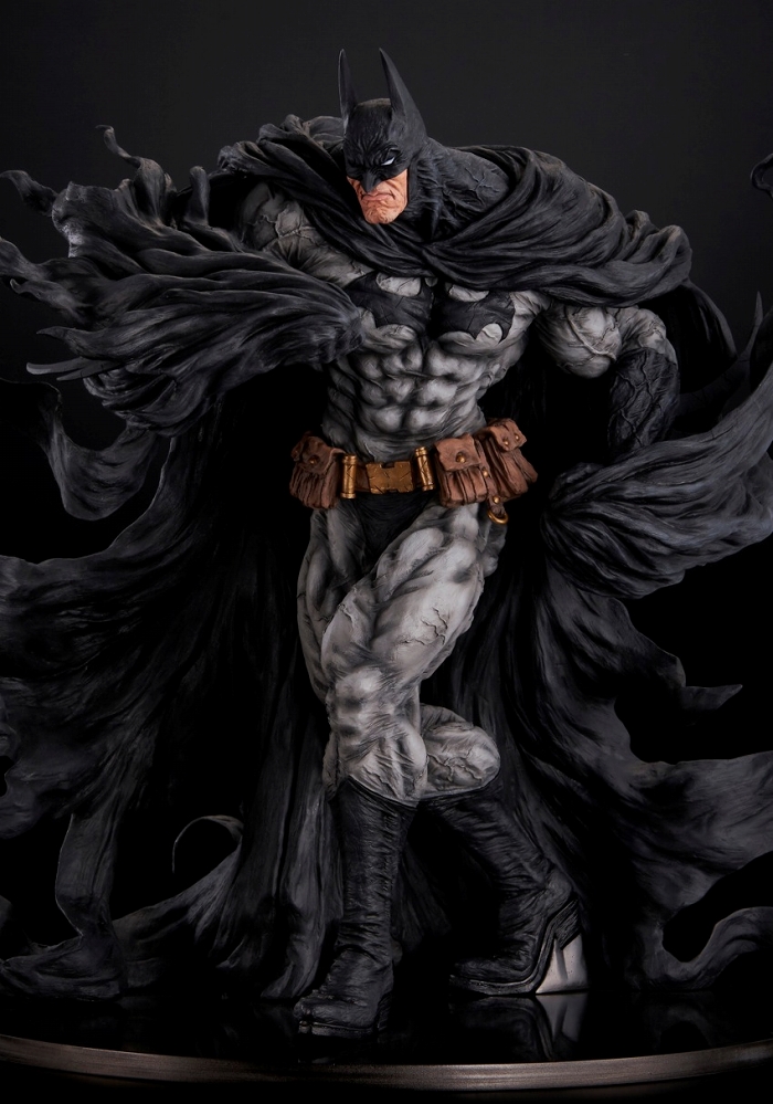 千値練によるハイエンドで超巨大、ソフビシリーズ「ソフビナル」。DC