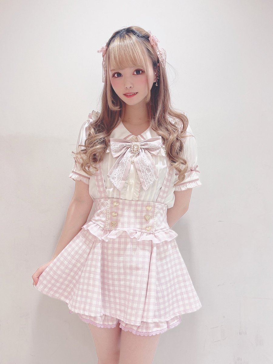 ⋆♡ 𝐿𝐼𝑍 𝐿𝐼𝑆𝐴 ♡ ｡⋆ 新宿ALTA🎀新作item *⑅︎୨୧