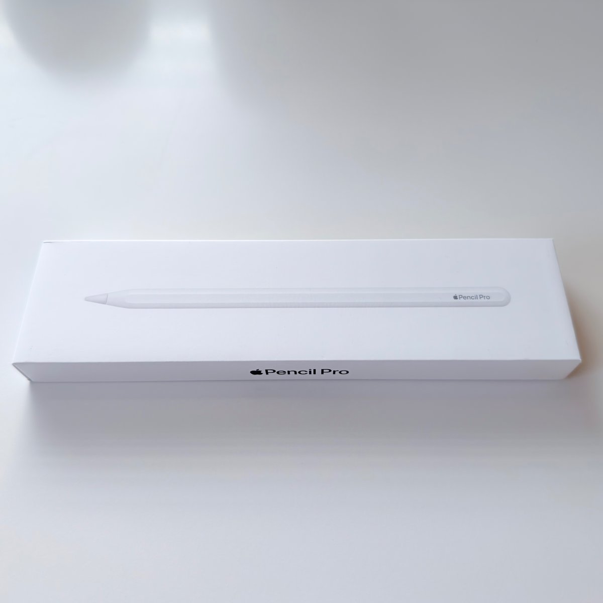 Apple ditched the 5 colourful Pencil Pro boxes