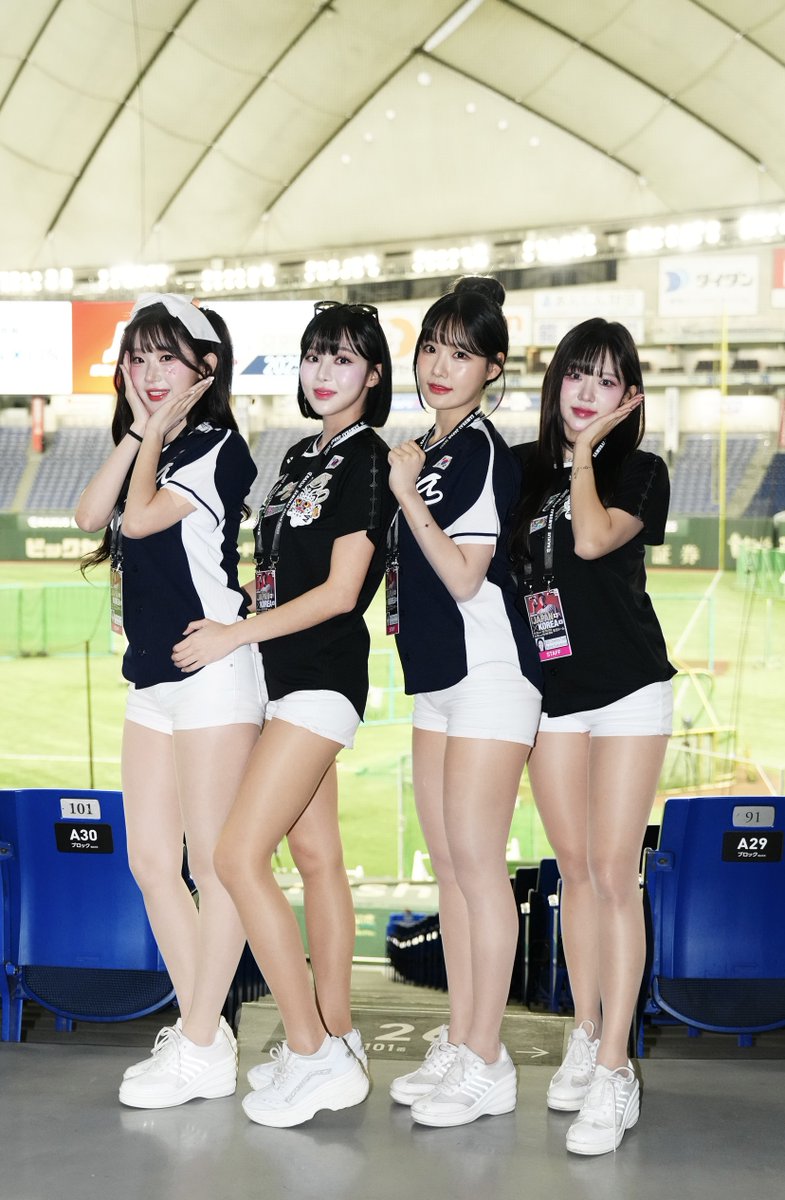 侍ジャパン vs韓国戦】 第2戦前に笑顔で対応😆 紺のユニホーム姿で