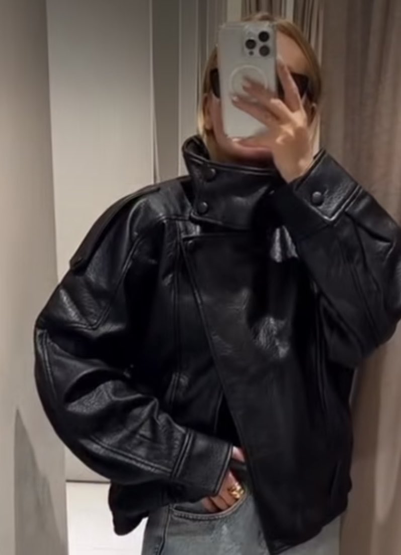 海外でバズってたZARAのyslそっくりなフェイクレザージャケット ずっと