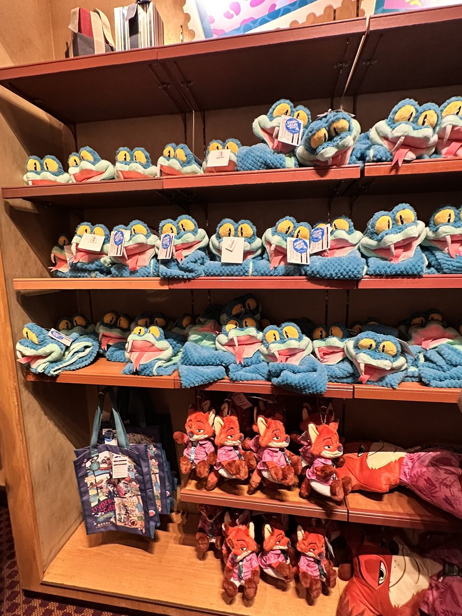 わー！！！パークに行ってた友達が「再販してるよ！」って連絡くれて