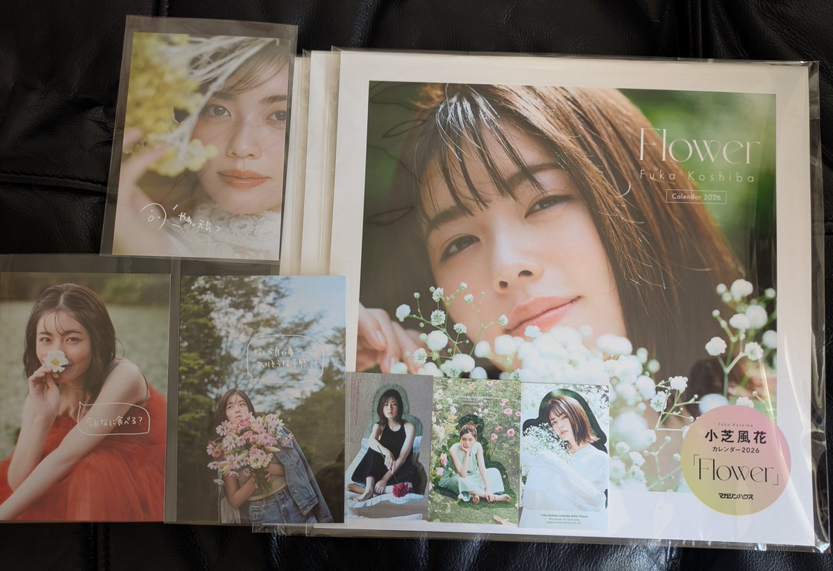 小芝風花カレンダー2026「Flower」3冊限定ポストカード3枚付 - |小芝