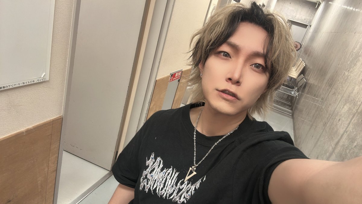 G9auJvhaEAAap88.jpg?format=jpg