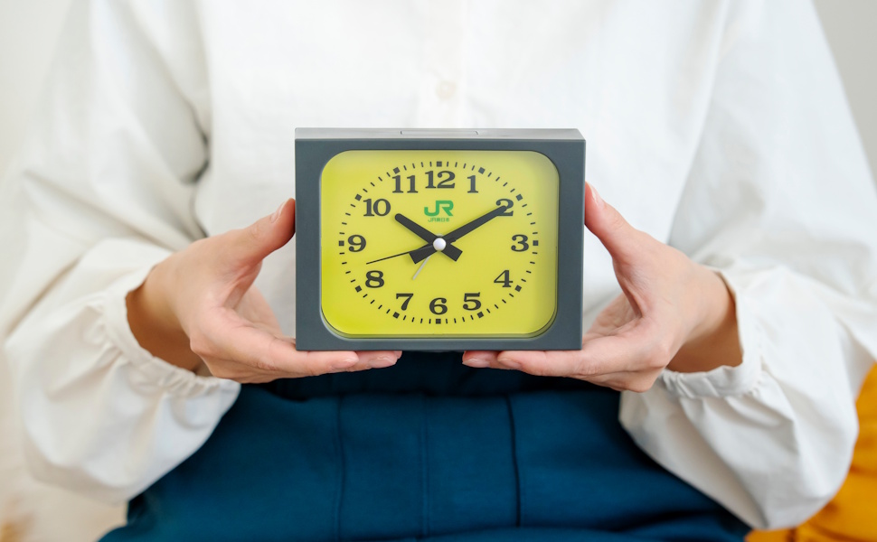 🕰️本日発売🕰️／ 『JR東日本 みどりの駅時計BOOK』 ／ 発売前から大