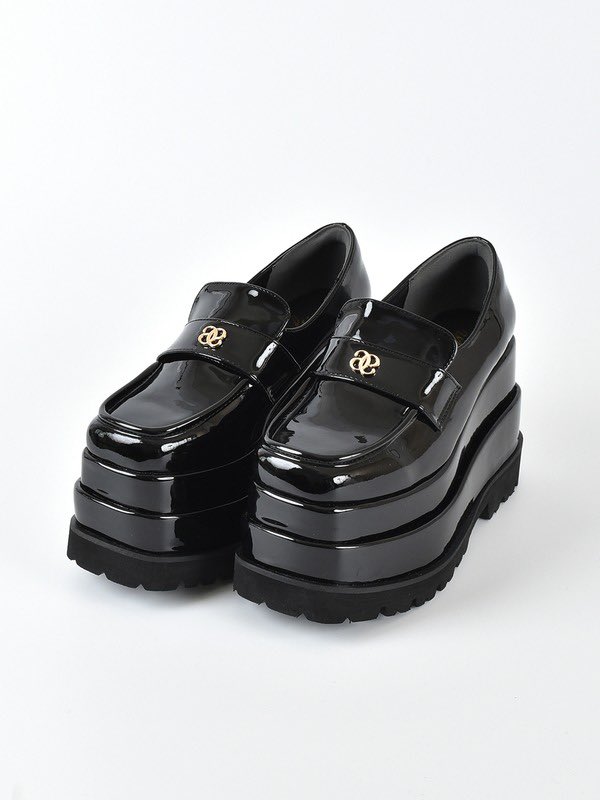 Onephony 田島櫻子ちゃん着用💘🪽 evelyn 厚底チャームローファー