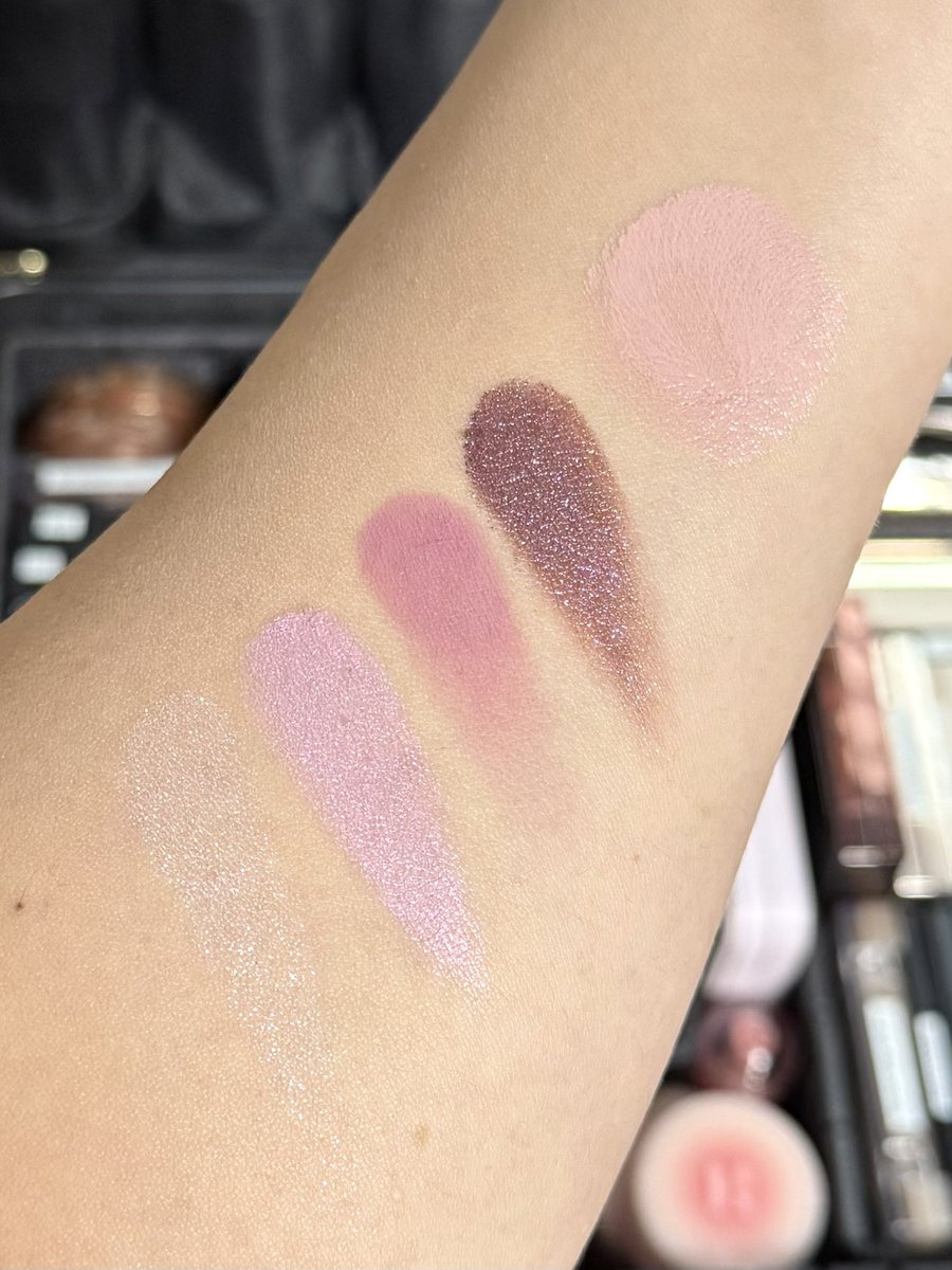 クールとウォームに振り切ってて良い SUQQU メイクアップ キット 舜華