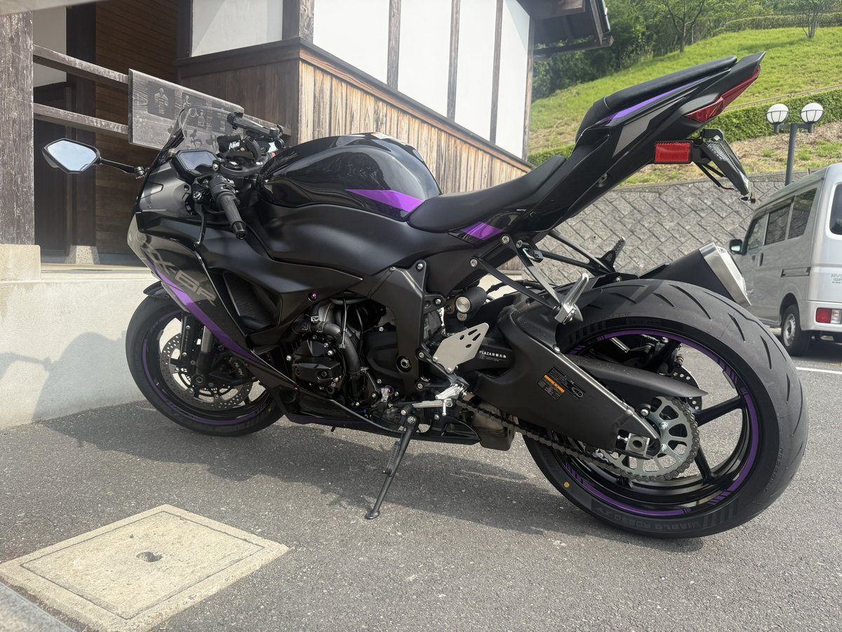 朝ツー！！朝も普通に暑かった💦 あ゛ーー黒紫かっこいい🖤💜 #自画