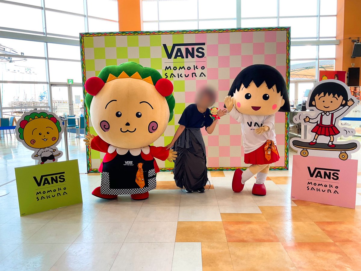 Vans×MOMOKO SAKURA by ABC-MART」POP UPストア 一番乗りのお友達と