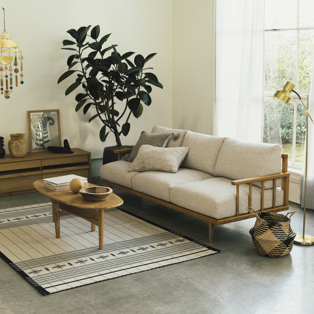 unicoで人気のソファをご紹介！ 木のナチュラルなぬくもりと