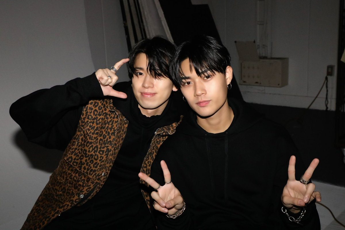 𝐏𝐇𝐎𝐓𝐎𝐆𝐄𝐍𝐈𝐂』 𝐌𝐮𝐬𝐢𝐜 𝐕𝐢𝐝𝐞𝐨 𝐁𝐞𝐡𝐢𝐧𝐝 📸💥 宇