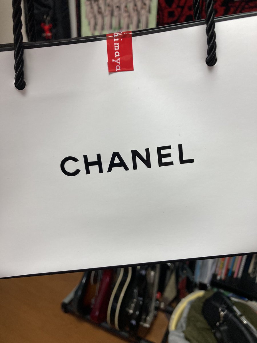 最近エゴイストプラチナムの匂いが若干変わったと思ったのでCHANELの