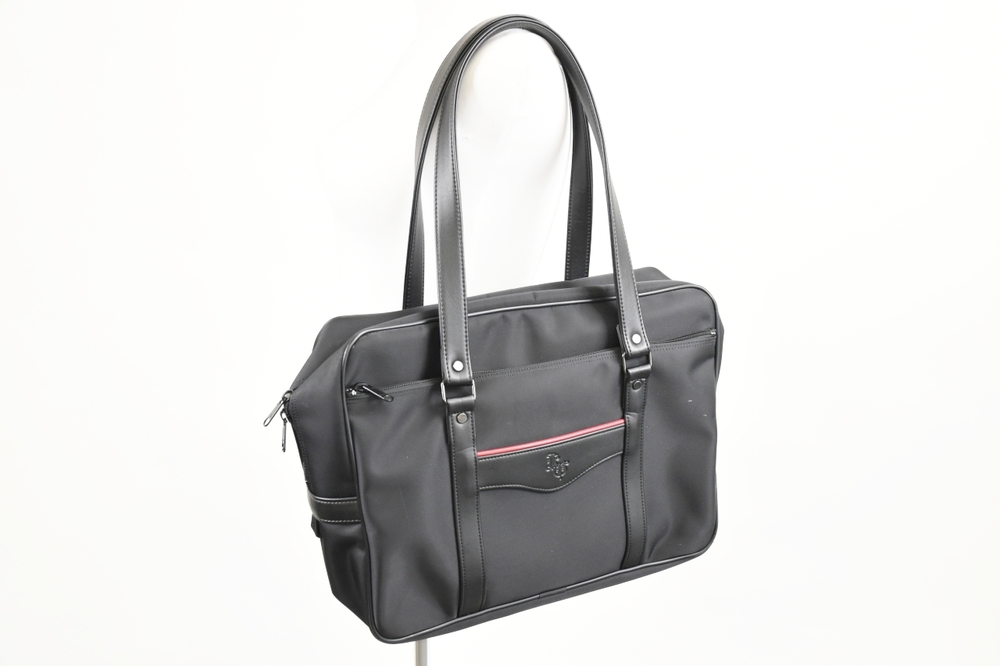 神奈川県 北鎌倉女子学園高校 【現行 制鞄 通学鞄】が出品されました