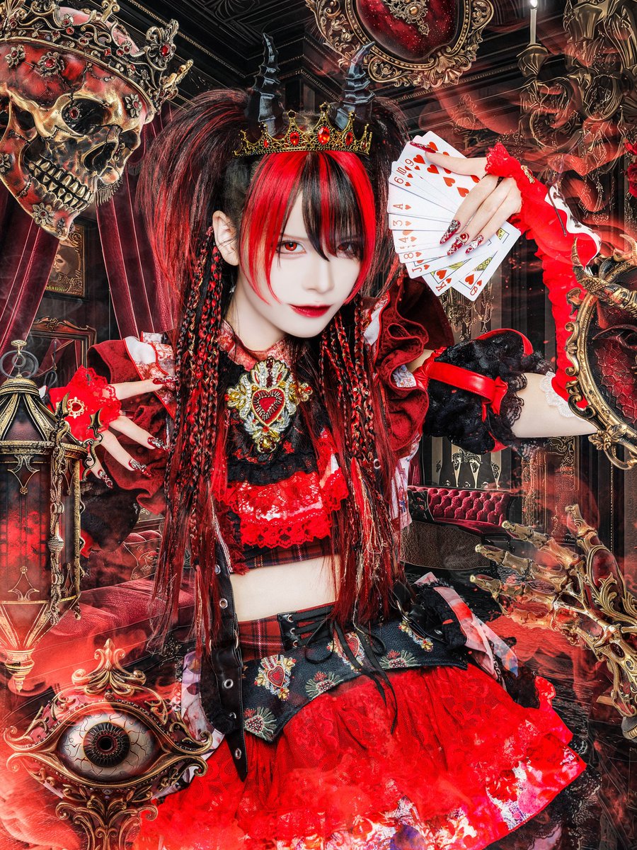 新衣装&個人アー写解禁】 🂳•🃌•━━━━━ 「 骨の髄まで愛してあげる