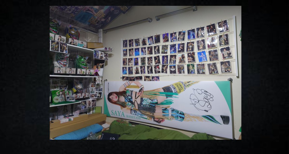 スターダムサイン会事件の犯人の部屋⁉️ もはやストーカーやろww