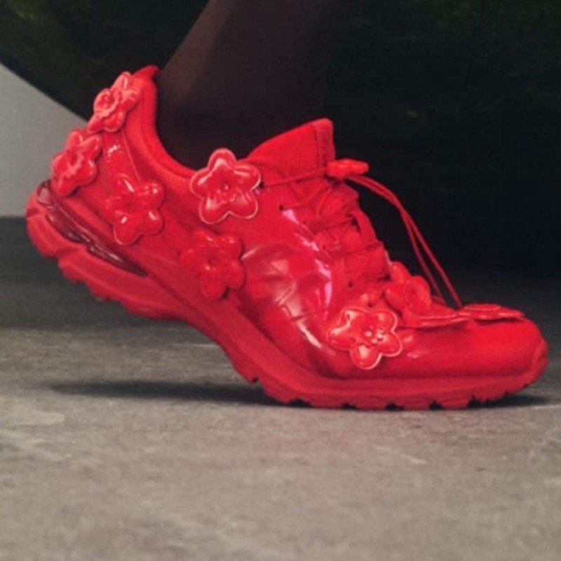 🗓2024年発売 【Cecilie Bahnsen x Asics GEL-TERRAIN】 レッドカラー