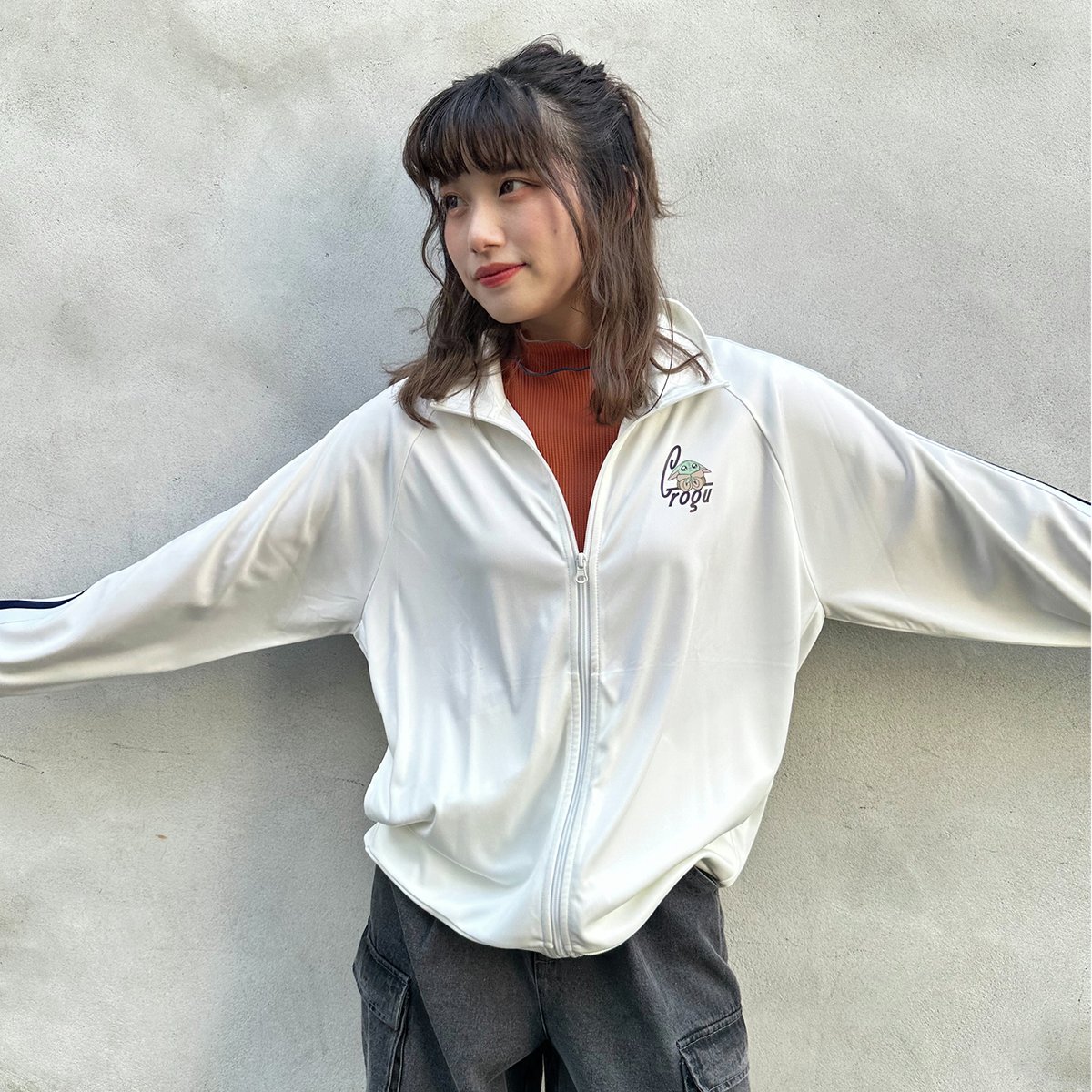 グローグーのトラックジャケットが登場！ ユニセックスで、幅広い