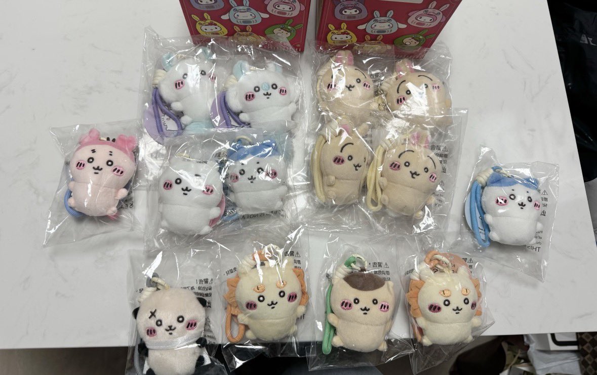 中国香港/澳门限定 セブンイレブン トット目ちいかわ👀 #ちいかわ