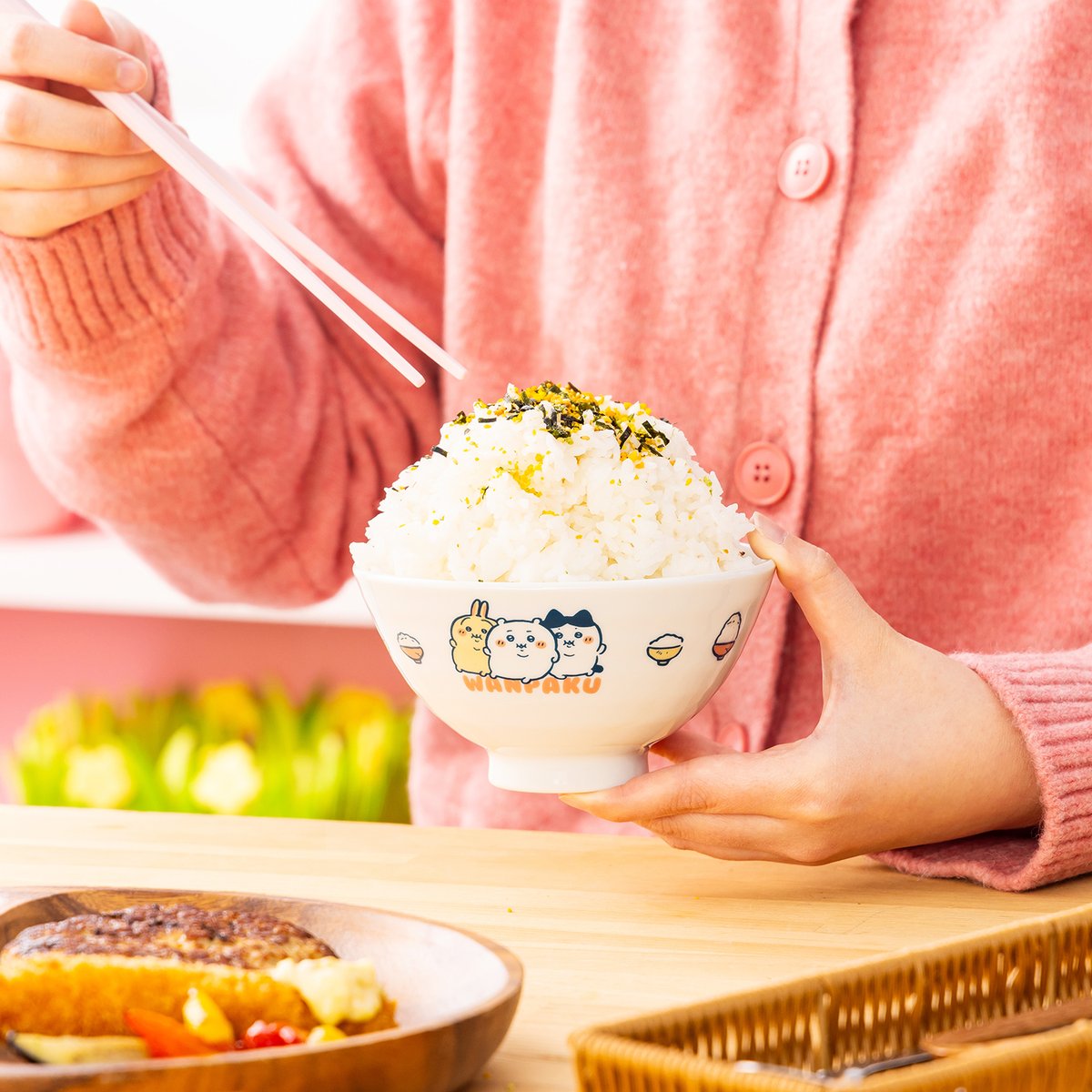 新商品／ 『ぼっちゃりわんぱくお茶碗』 📝2月6日発売 ・ちいかわ