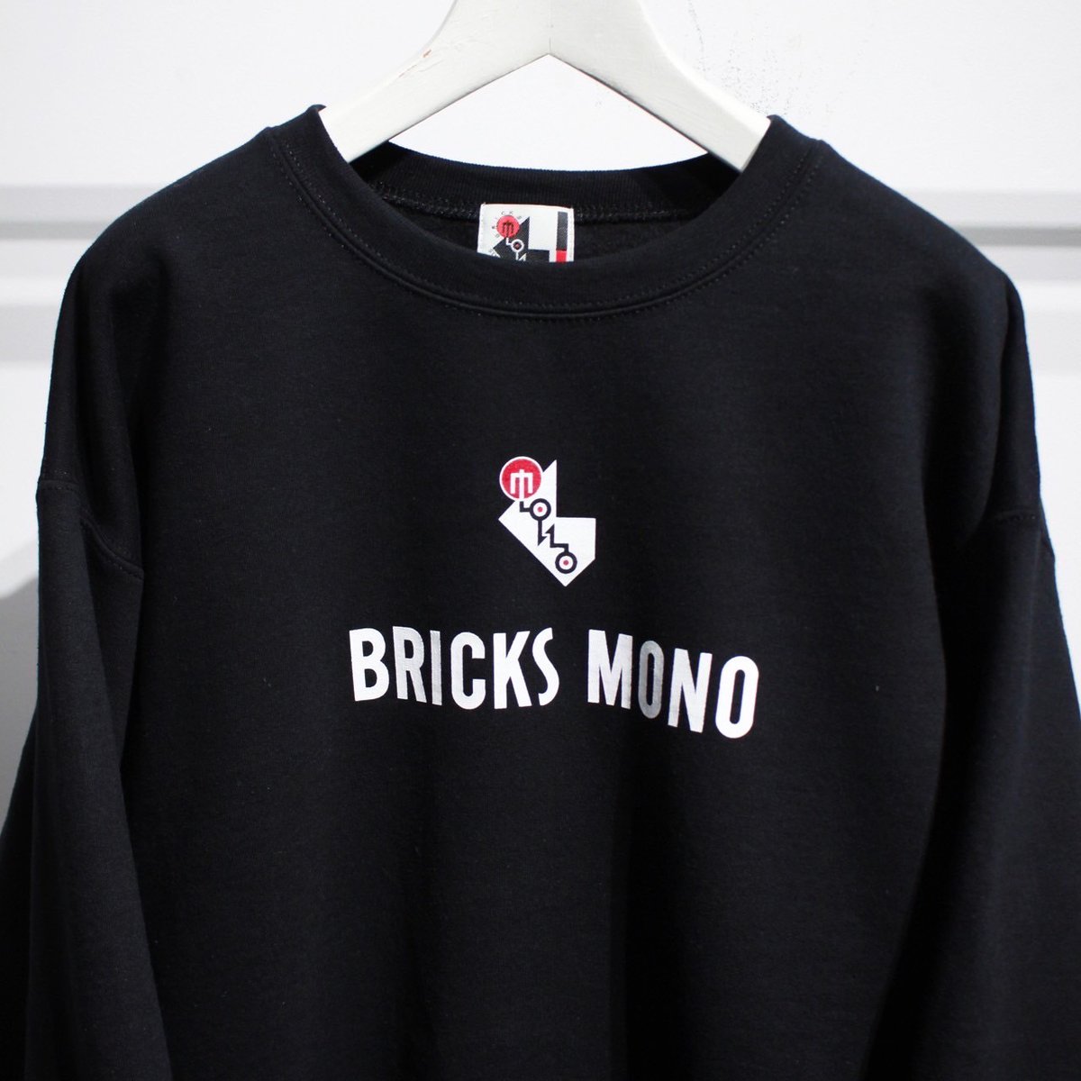 Bricks MONO by Y.T. Bricks MONO Crewneck Sweat Shirt（Black