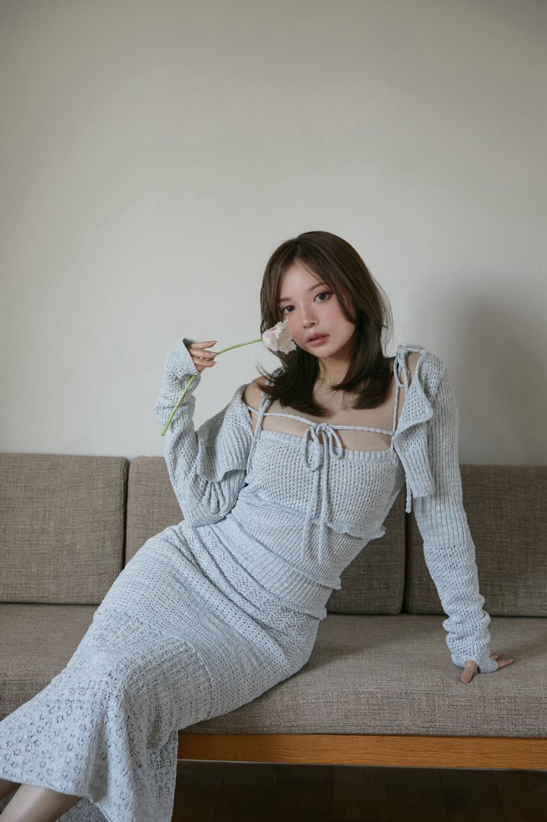 Sabrina frill set dress color ice blue/black ¥19800-tax in