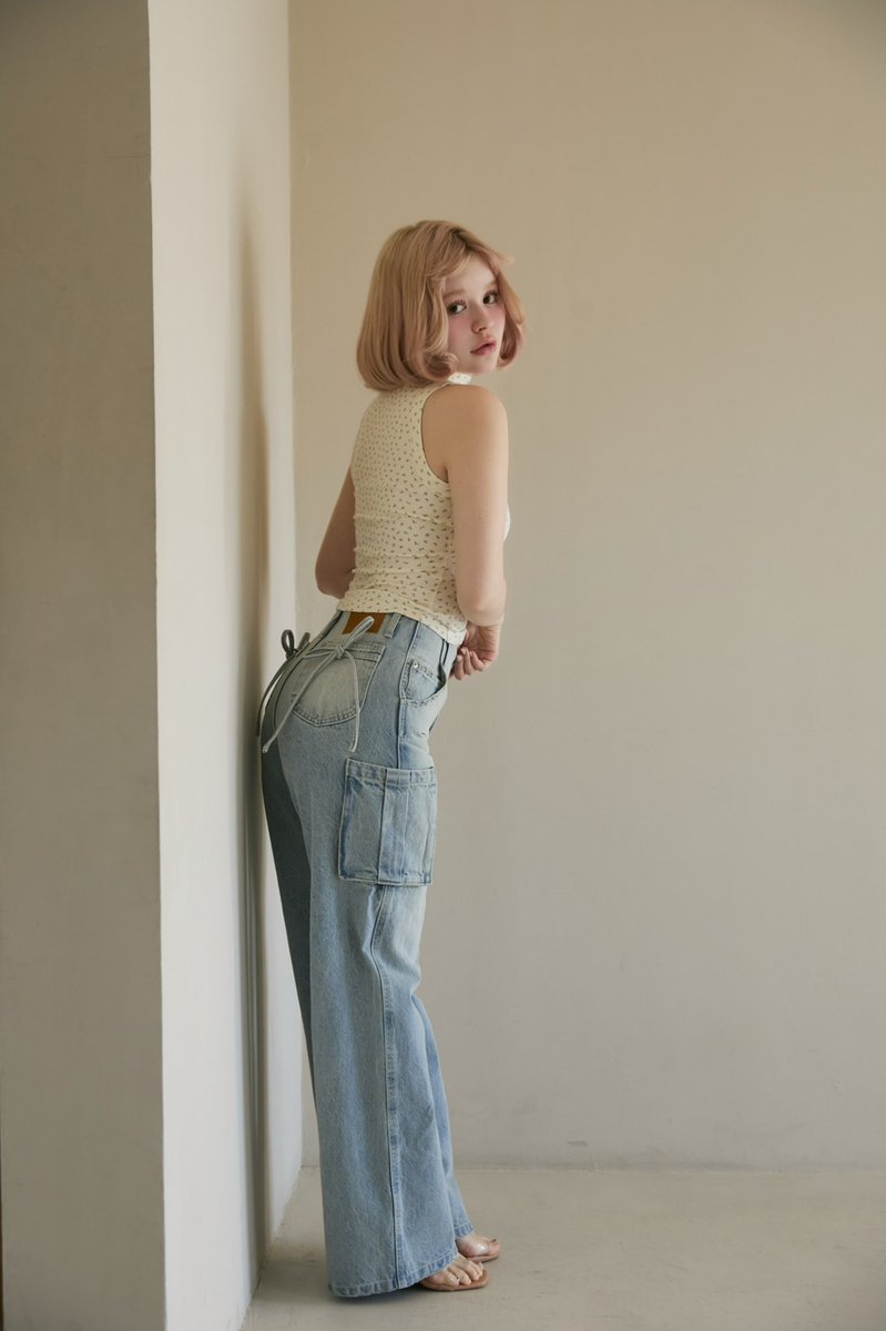 Back ribbon denim cargo pants color blue size xs/s/m ¥14300-tax in