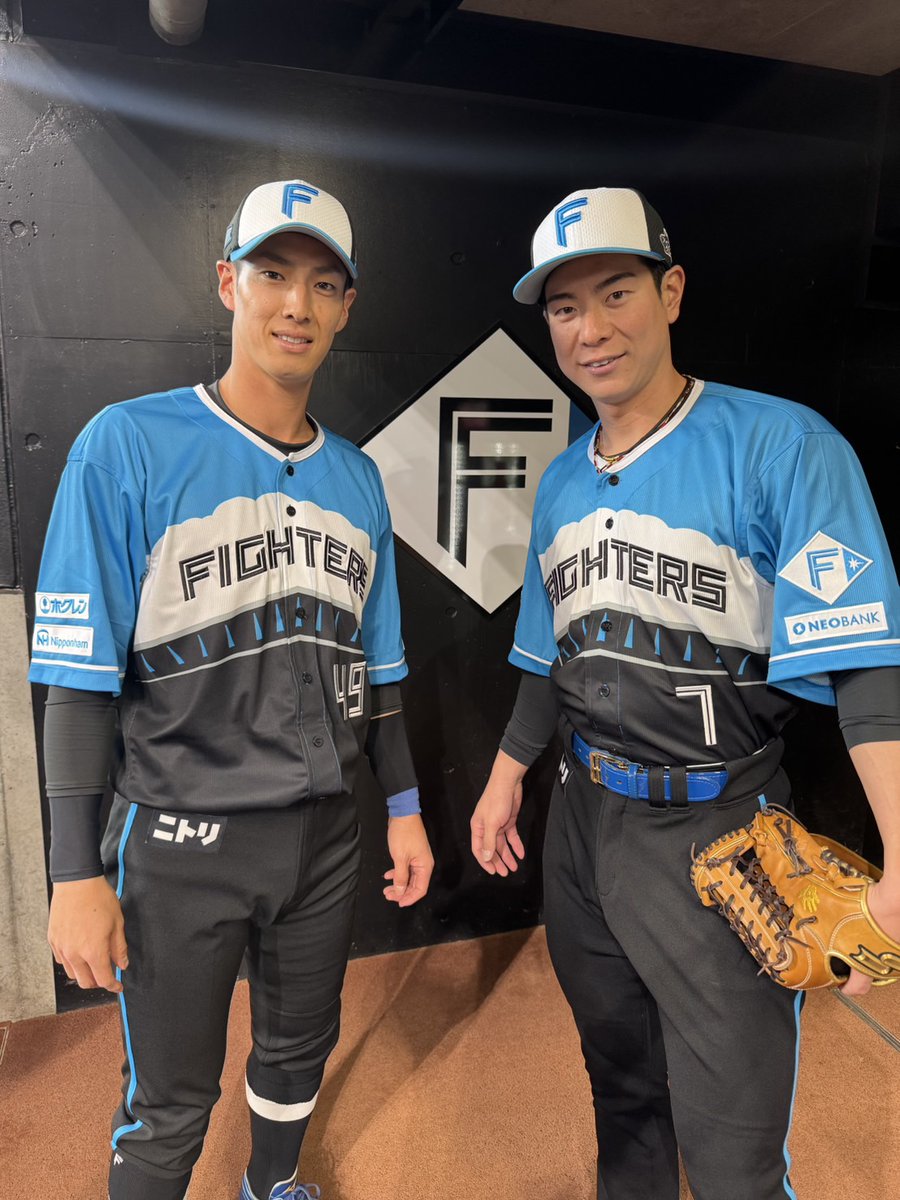 今日からエスコンフィールドユニフォーム2025を着用です👏👏 #若林晃弘