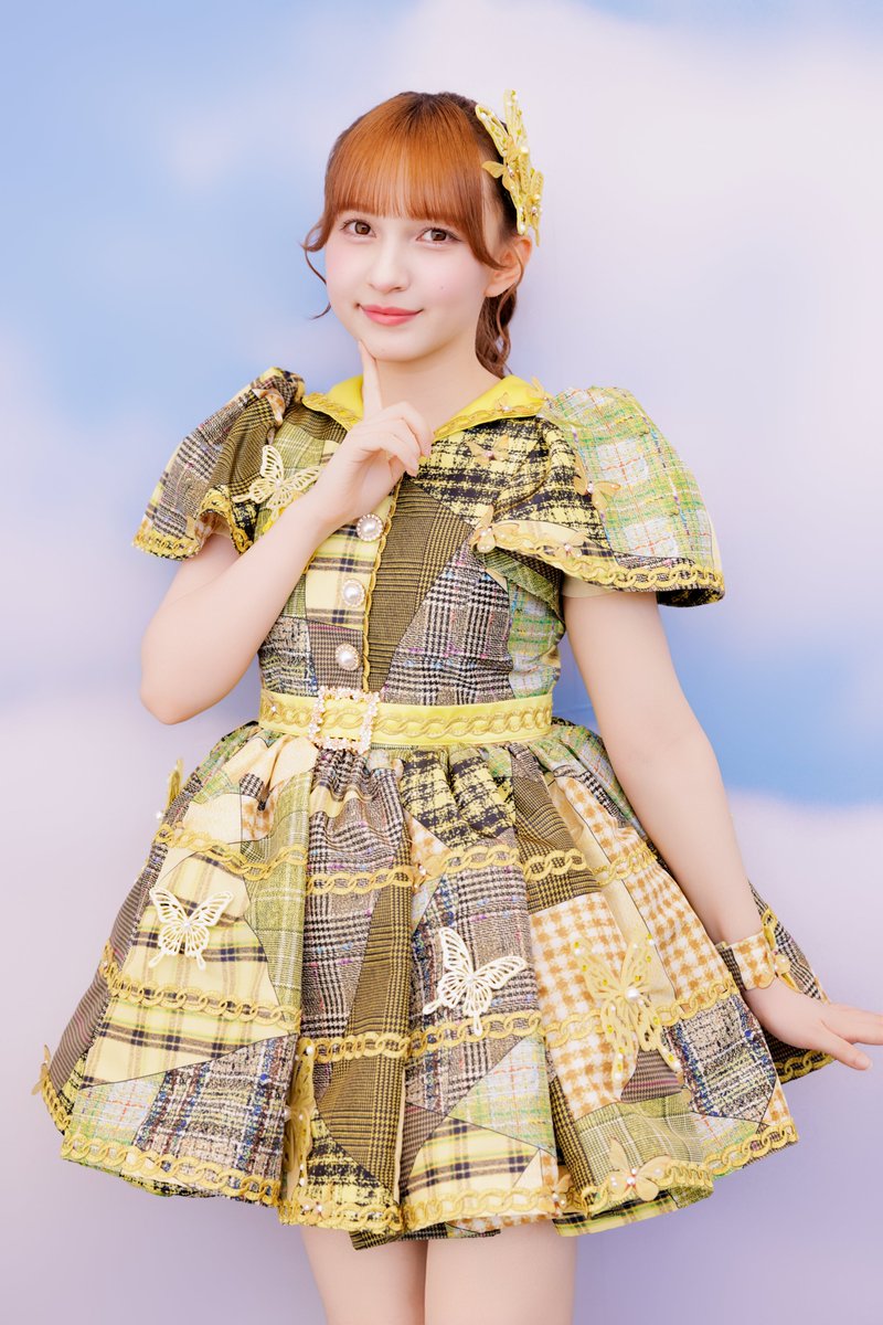 新衣装 解禁👗✨】 サマー蝶々衣装爆誕🦋・:*+. 💛早瀬ノエル