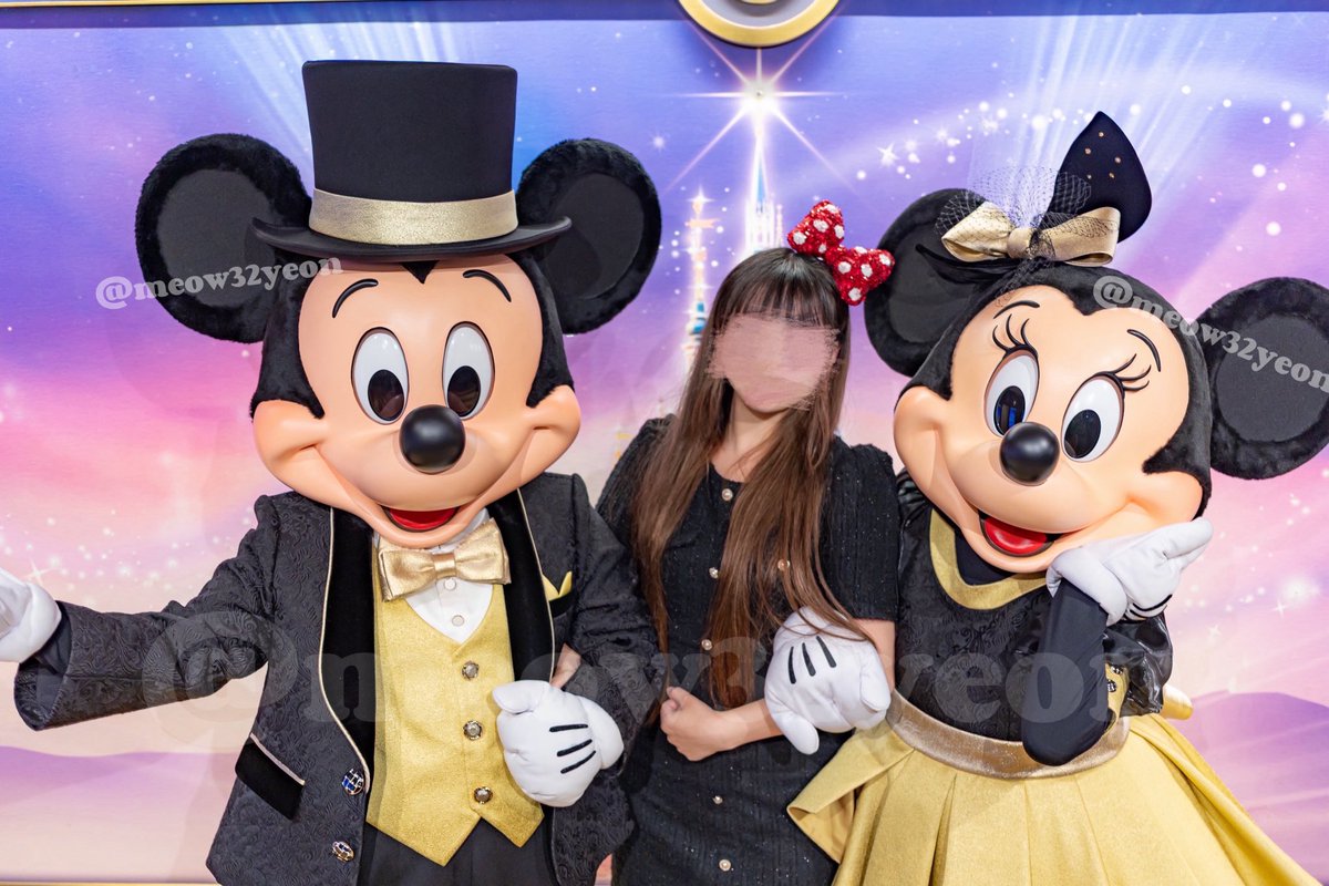 上海ディズニーのクラブ33にご招待頂き、33限定のコスチュームを来た