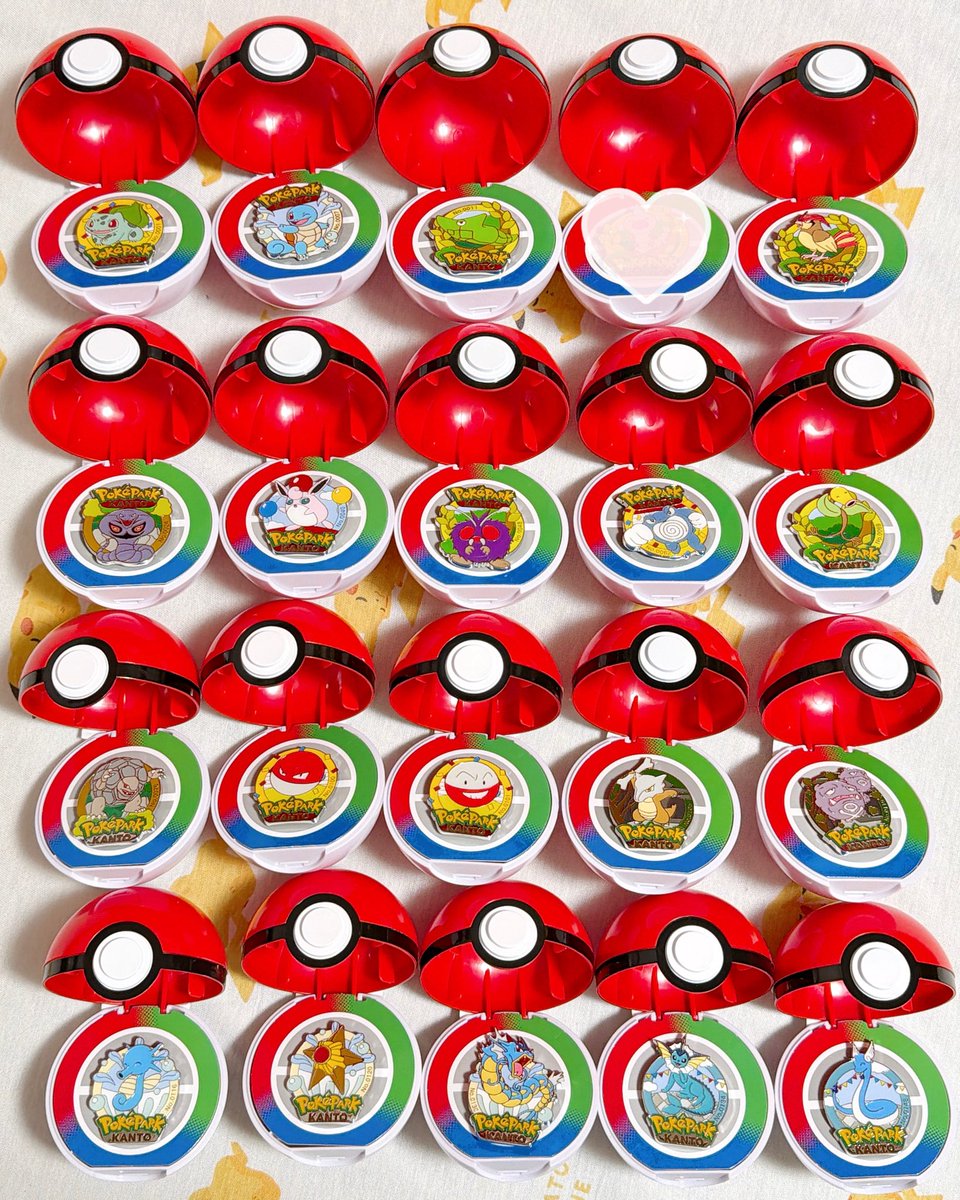 交換募集］ ポケパーク ピンバッジ ピンズ （求） ピカチュウ （譲